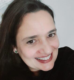Walkiria Angélica Passos Garcia